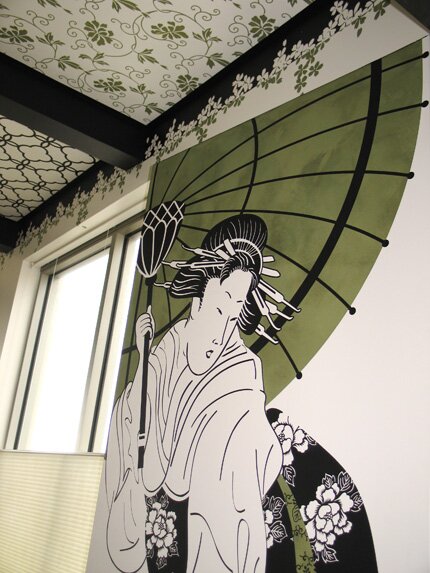  true geisha can This design was done with a two layer Modello pattern